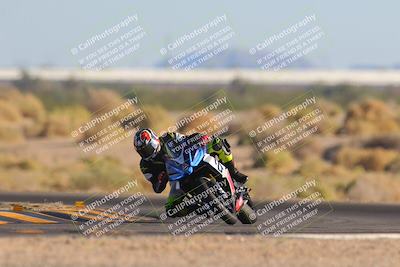 media/Nov-06-2023-Moto Forza (Mon) [[ce023d0744]]/3-Intermediate Group/Session 5 (Turn 4)/